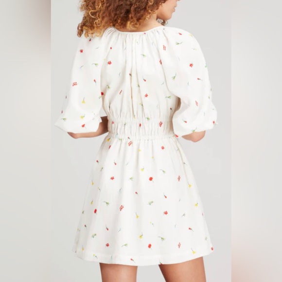 NWOT KITRI Azalea Mini Dress in White Vintage Floral - Picture 4 of 12